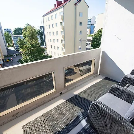 Center Apartment *