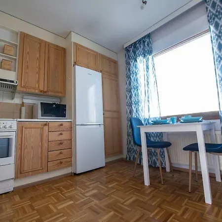 Center Apartment *